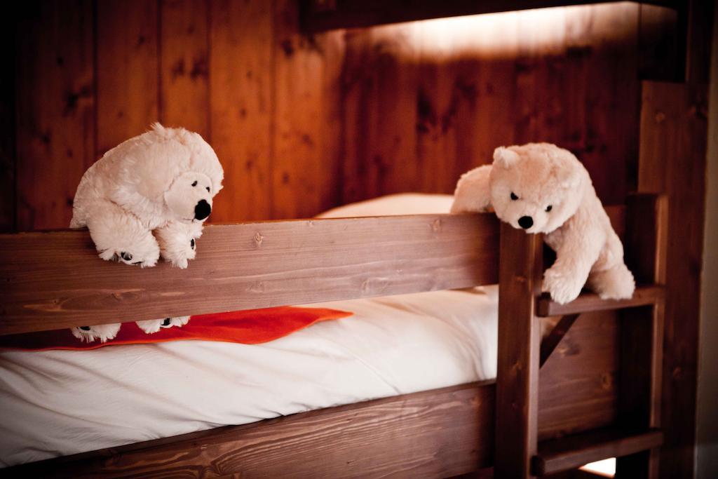 Hotel Les Barmes De L'Ours Val-dʼIsère Zimmer foto